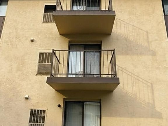 2nd image of 3967 Karl Rd APT 227