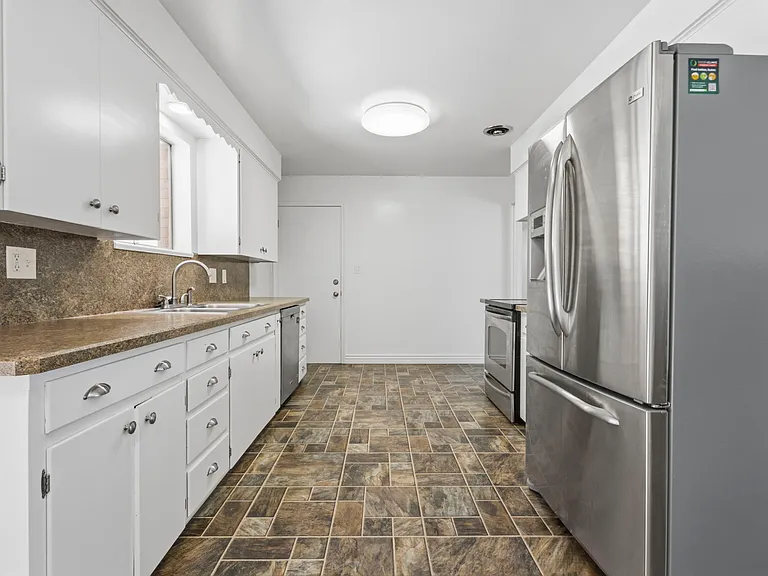 Main level kitchen