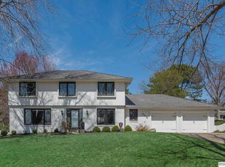 9918 Harney Pkwy N, Omaha, NE 68114