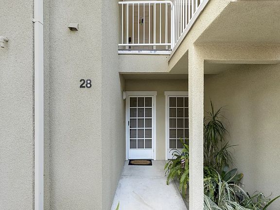 4th image of 2731 Erringer Rd APT 28