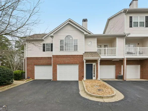 204 Spring Heights Ln SE, Smyrna, GA 30080