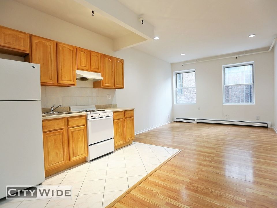 2nd image of 463 Lexington Ave #5G