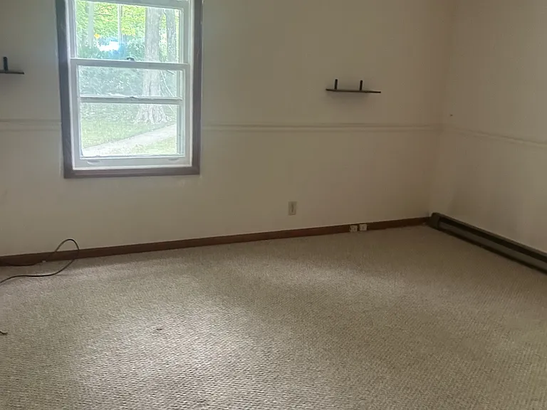 14180 N Territorial Rd #1 — Photo 2