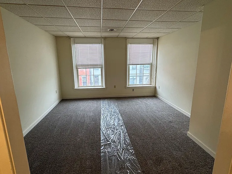 116 W. Market St. — Photo 6