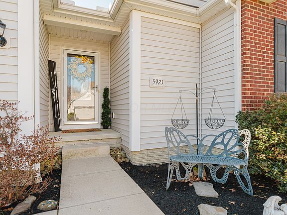 2nd image of 5921 Tarrycrest Dr