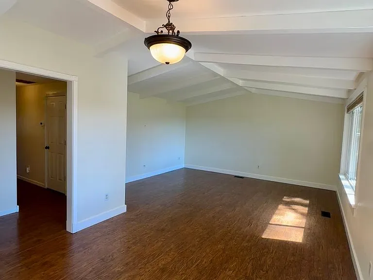 21700 Stud Ct — Photo 24