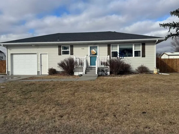 408 E 3rd St #1, Tilden, NE 68781