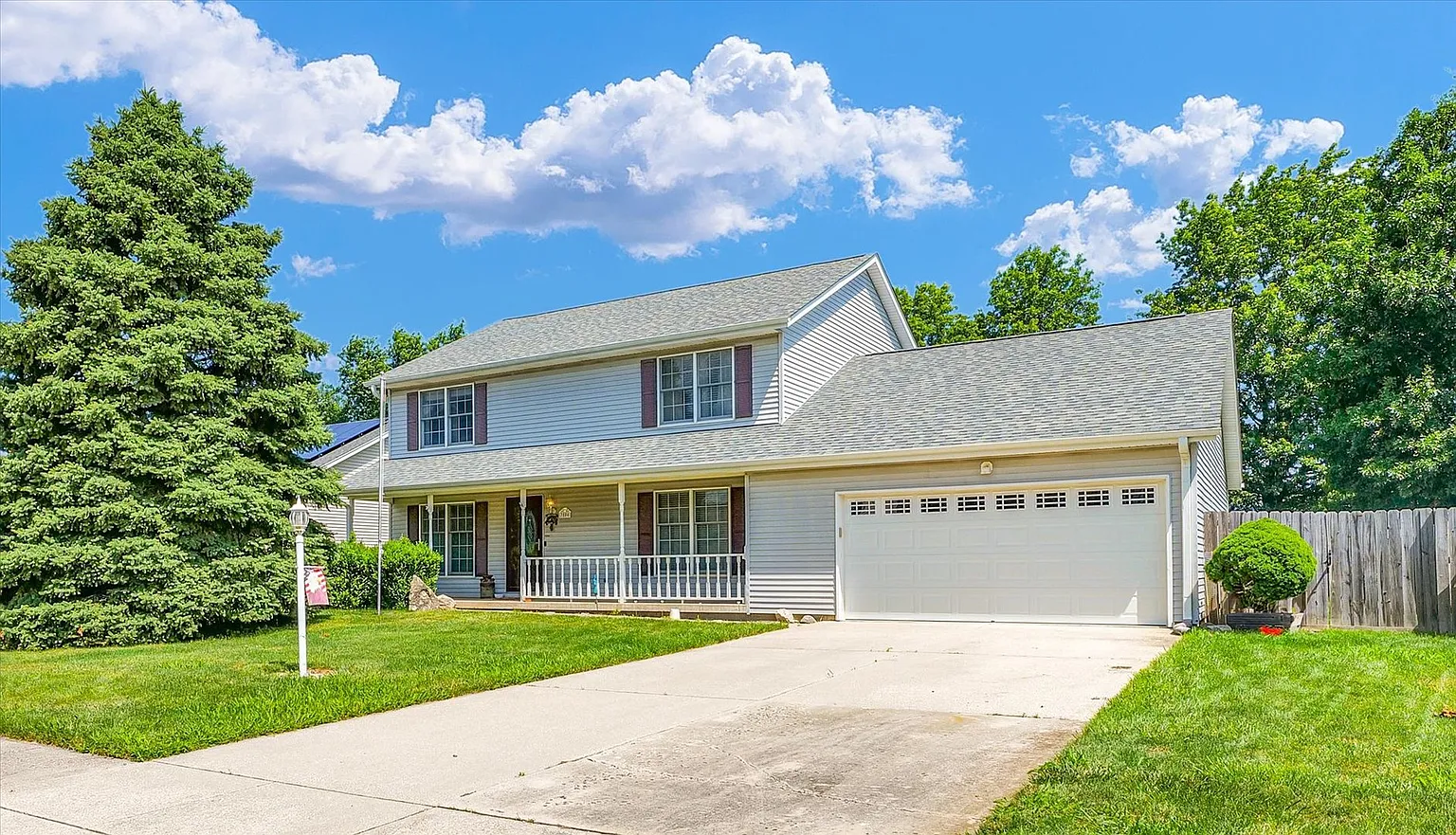 3504 Royal Oak Ct photo 1