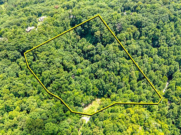 2nd image of 429 Trails End Rd