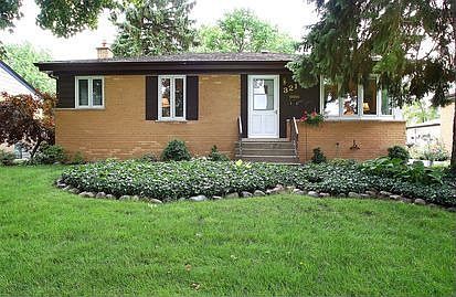 1st image of 321 Wisconsin Dr