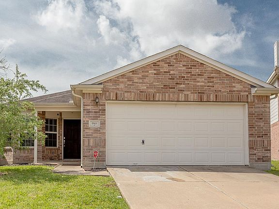 2nd image of 17923 Carroll Place Ln