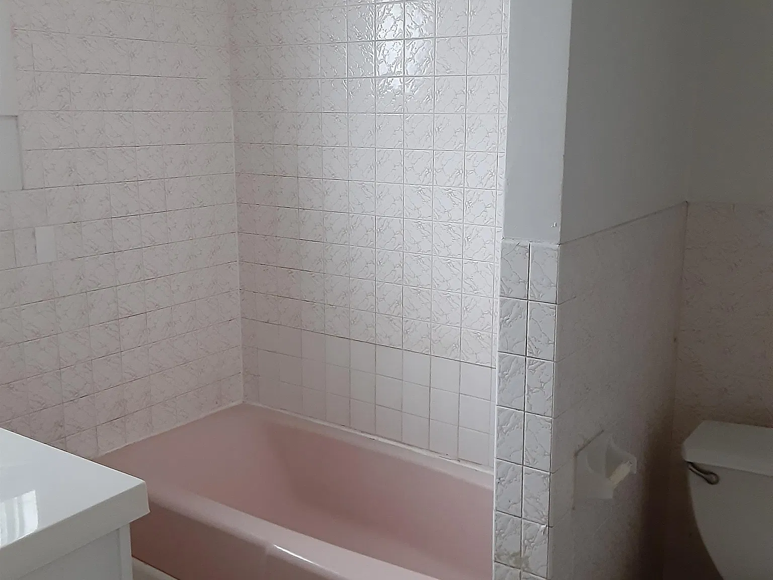 75 Columbus Street — Photo 2