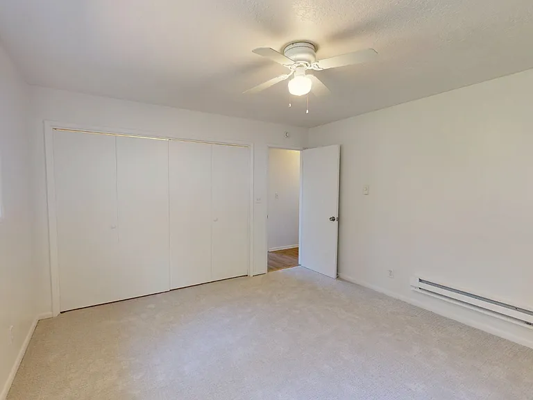 2145 Webb St — Photo 32