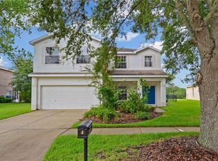 14724 Heronglen Dr, Lithia, FL 33547