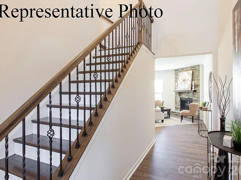 22043 Lani Dr — Photo 7