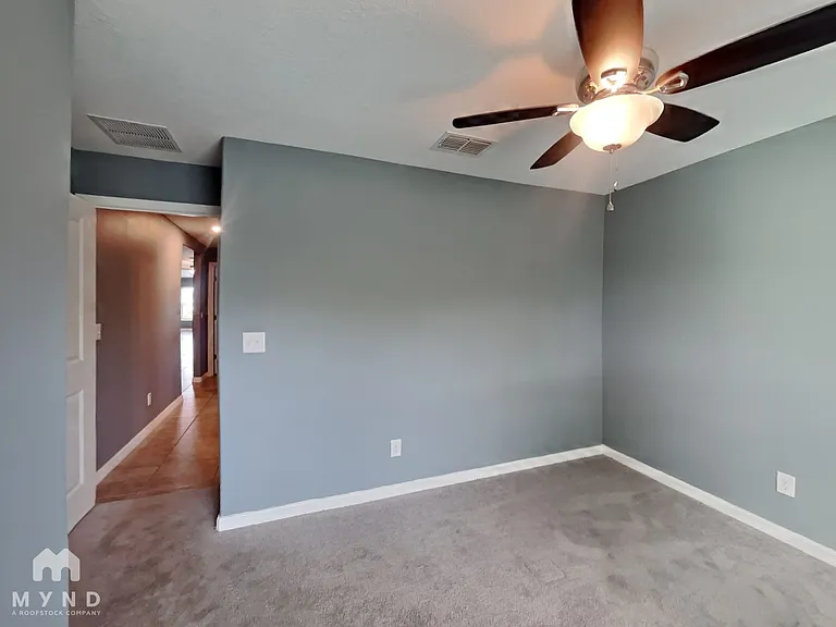 10210 Bright Crystal Ave — Photo 15