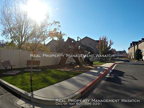 4th image of 1325 E Lake Springs Ln