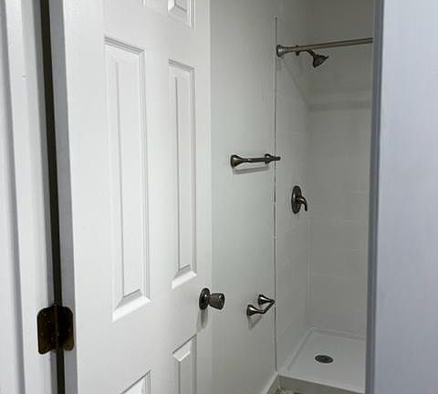 Walk in shower