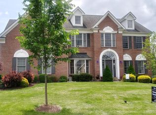 207 Cadwallader Dr, Warrington, PA 18976