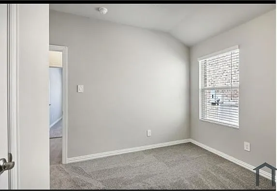 6208 Castamere Dr — Photo 16