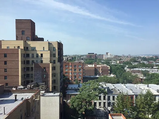 Sold by Compass | media 19