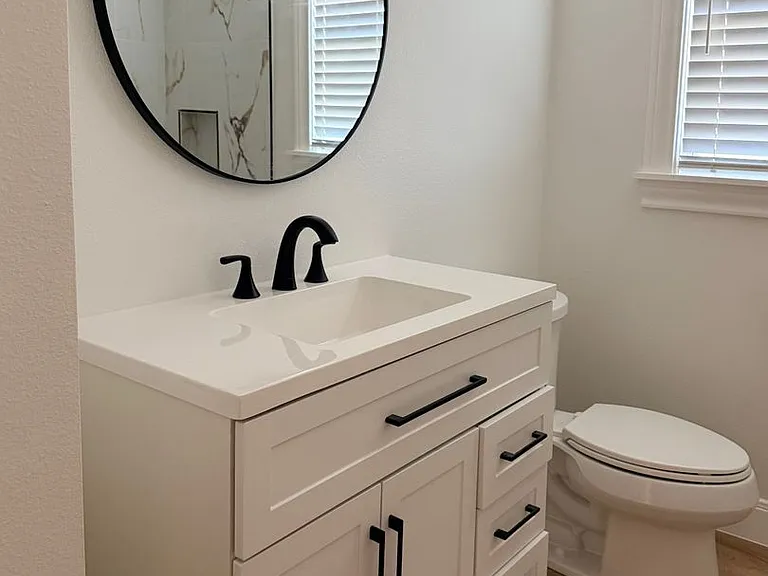 1214 Donaldson Ave — Photo 5