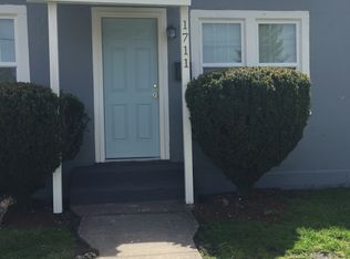 1711 Arkansas St, Longview, WA 98632