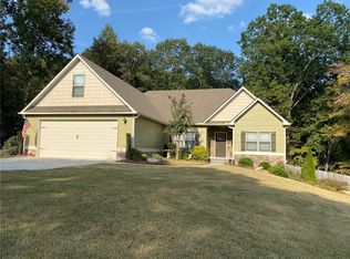2612 Aaron Ct, Loganville, GA 30052