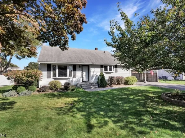 22 Stephen Ave, Lincoln Park Boro, NJ 07035
