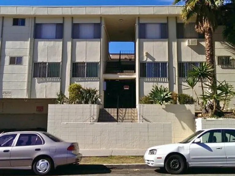 275 Lucas Ave #4 — Photo 8