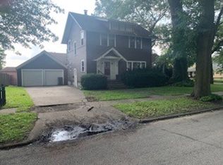2823 Newbern Cir, Youngstown, OH 44502