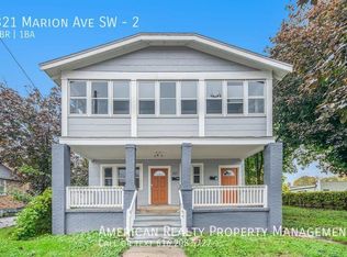 321 Marion Ave SW #2, Grand Rapids, MI 49504