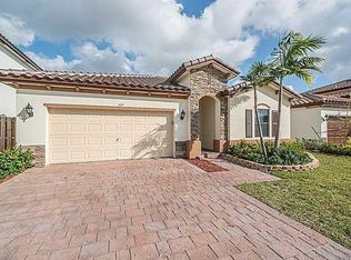 169 NE 26th Dr, Homestead, FL 33033