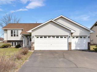 843 Plum Tree Ln, Somerset, WI 54025
