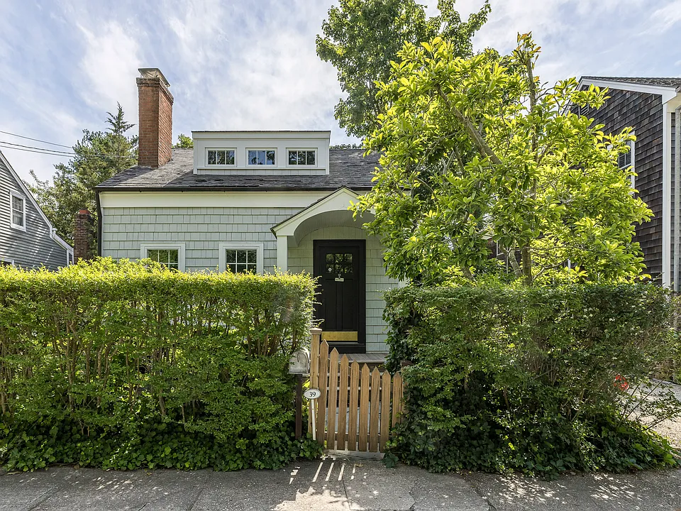39 Garden St