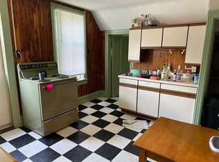 1021 10th St E #1/2, Menomonie, WI 54751