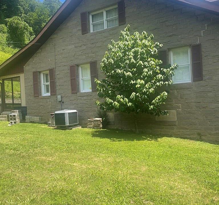 1st image of 540 W Main St