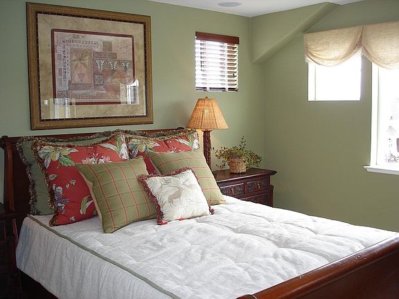 3rd image of 4431 Laird Cir #1