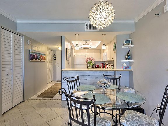 3rd image of 2615 S Atlantic Ave APT 6A