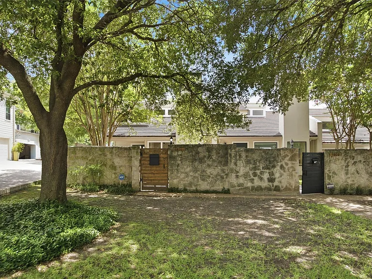 1801 Polo Rd — Photo 1