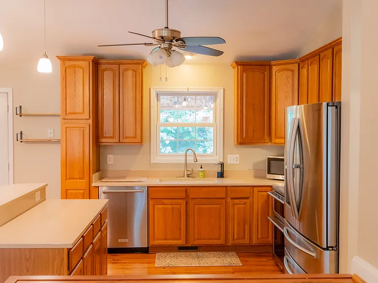8401 Kennedy Dr — Photo 78