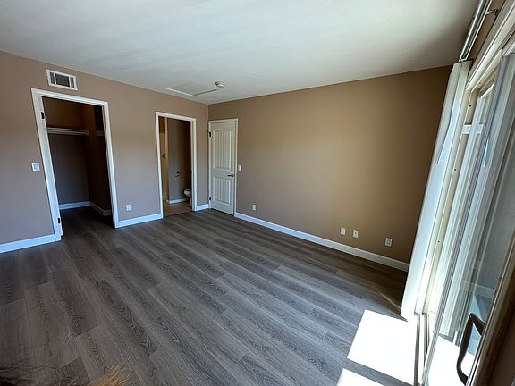 5th image of 215 Westlake Dr Unit 3