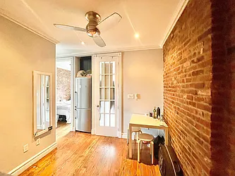 Rented by Century 21 Premier 