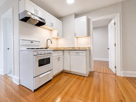 2nd image of 107 Jersey St APT 9