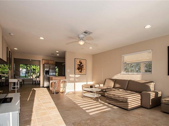 3rd image of 27296 Gasparilla Dr