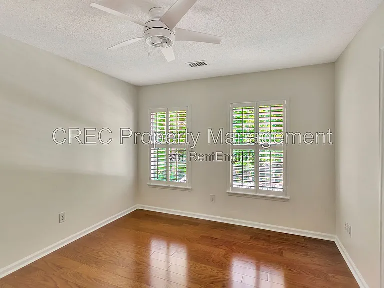 1336 Wild Olive Dr — Photo 11