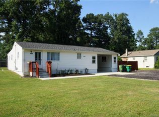 3707 Woodside Ct, Hopewell, VA 23860