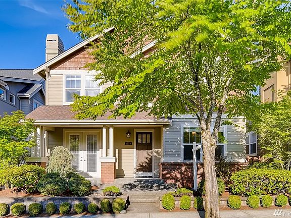 2nd image of 1854 11th Ave NE #6