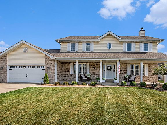 2nd image of 174 Stoneridge Dr