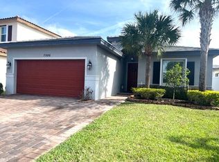 7986 NW Greenbank Circle, Port St Lucie, FL 34987